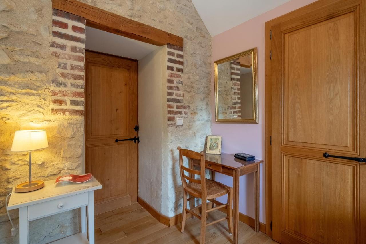 La Croix St Jean Bed and Breakfast Foucheres Eksteriør billede