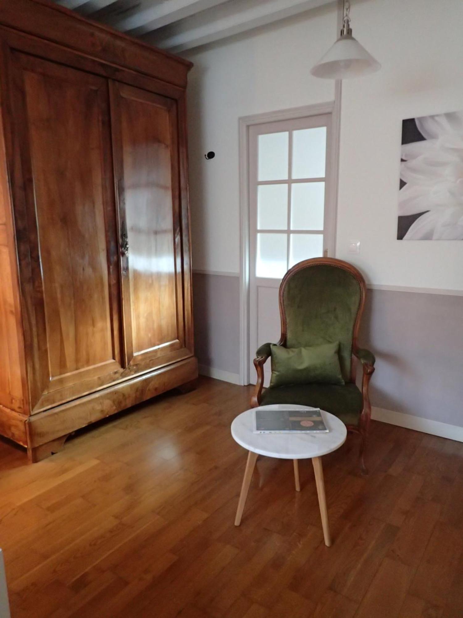 La Croix St Jean Bed and Breakfast Foucheres Eksteriør billede